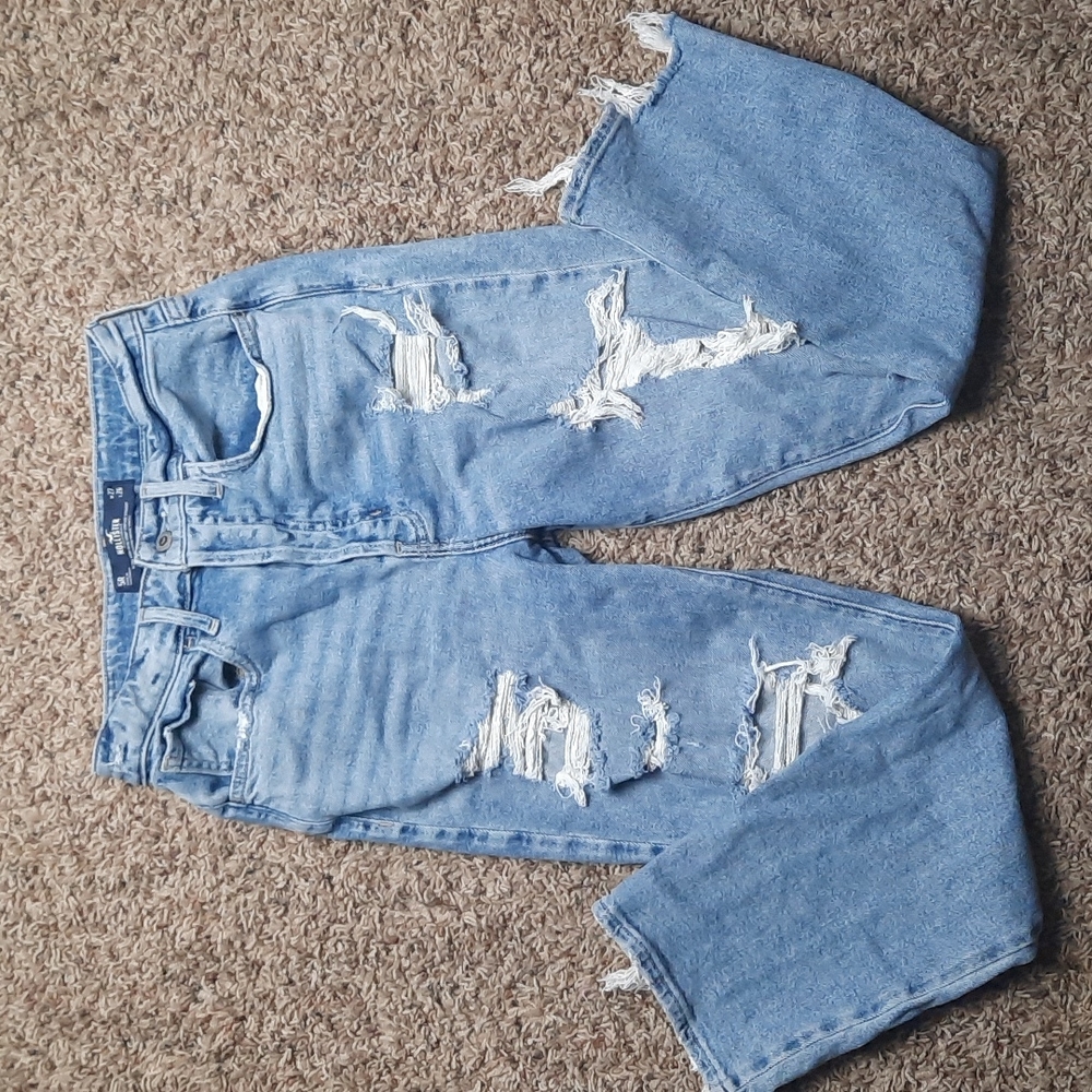 Hollister boyfriend jeans